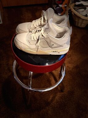 Off-White X Jordan 4s